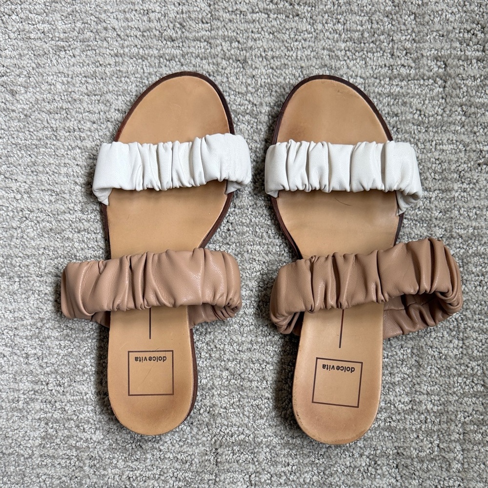 Dolce Vita Women's Cream and Tan Ruffle Sandals